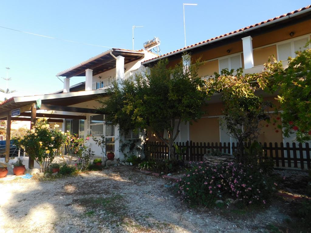 Evgenios Studios Agios Georgios Pagon Exterior photo